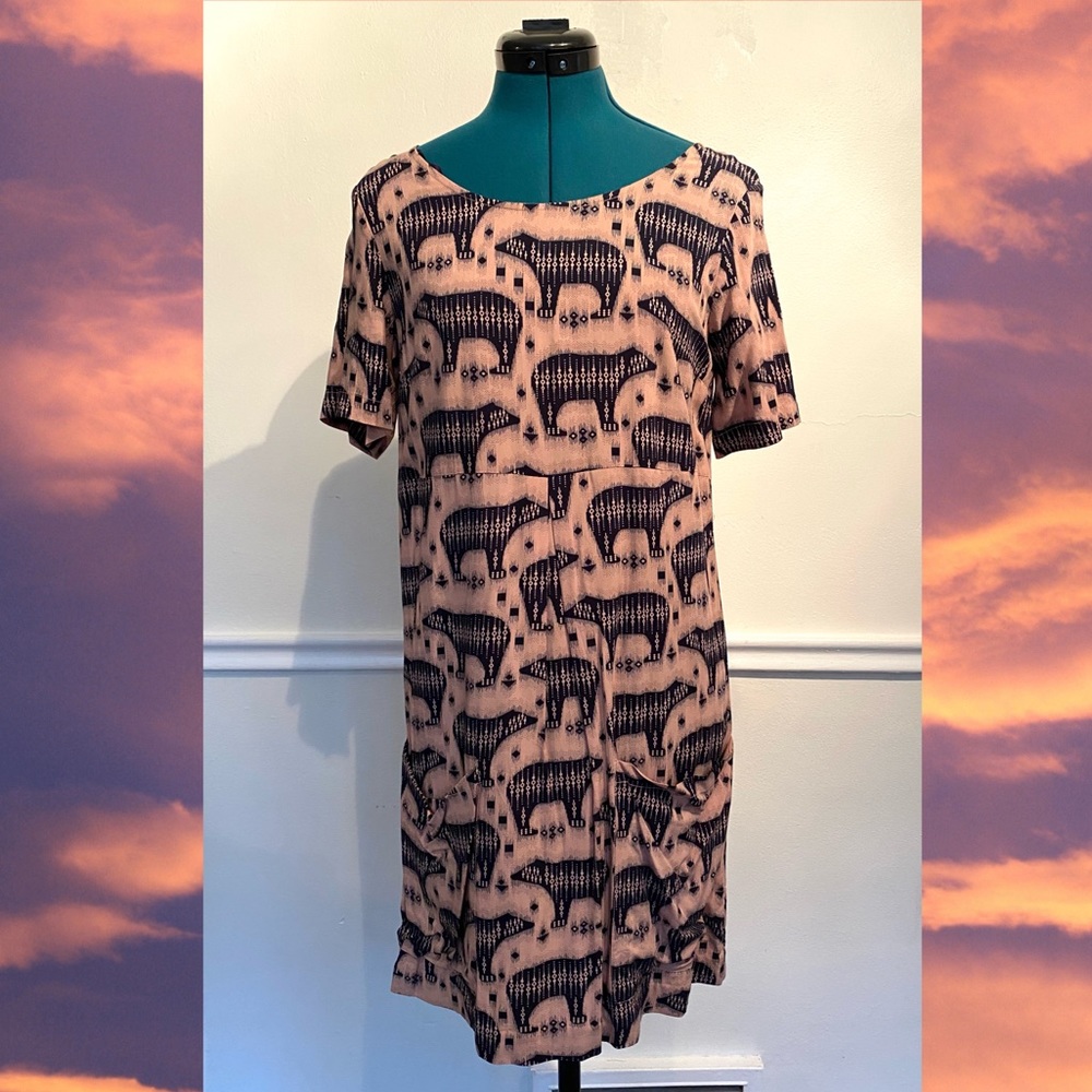 NWT Anthropologie silky bear print dress with pockets